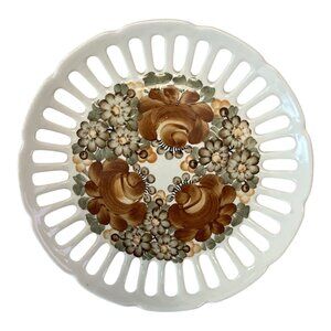 Vintage Wallendorf Germany Reticulated Porcelain Cabinet Plate Hand Painted Flor